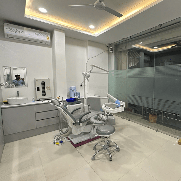 Best dentist in Jagatpura Jaipur